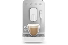SMEG Kaffeevollautomat BCC02WHMEU (weiss)